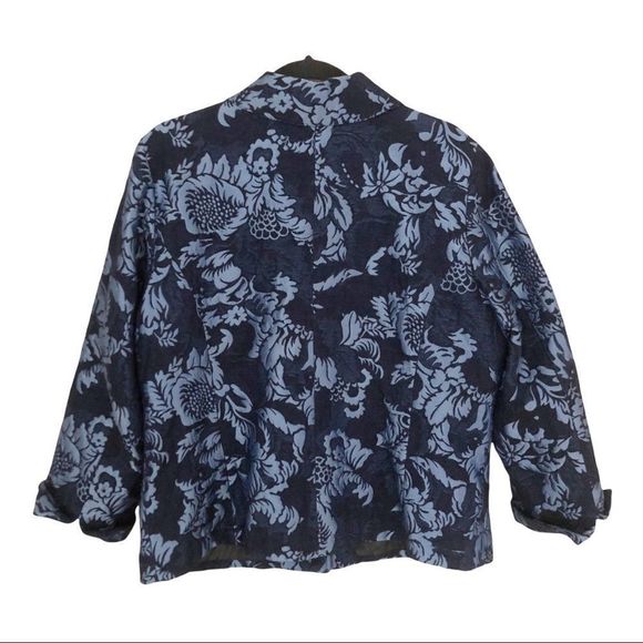 Chico’s Navy Blue/Light Blue Textured Button Down Blazer Jacket Size Large - Picture 2 of 8